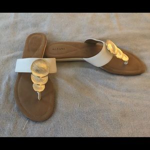 Women’s Alfani Flat Sandals - Size 9.5